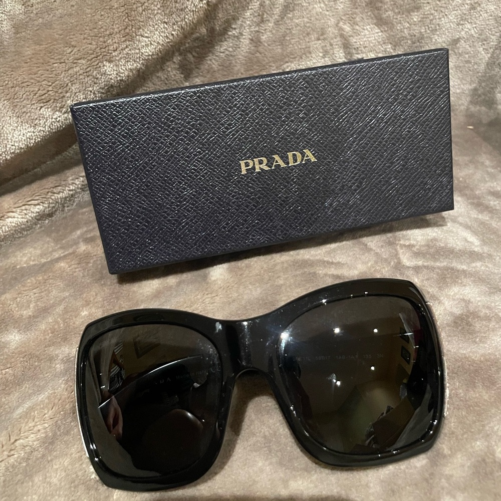 Prada Butterfly sunglasses🕶️